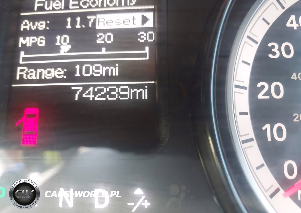 2017 Ram 3500 Tradesman 4X4 8' Box VIN:3C63RRAL6HG683885 - 17
