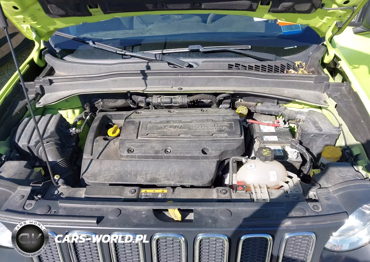 2018 Jeep Renegade Sport 4X4 VIN:ZACCJBAH1JPH36371 - 10