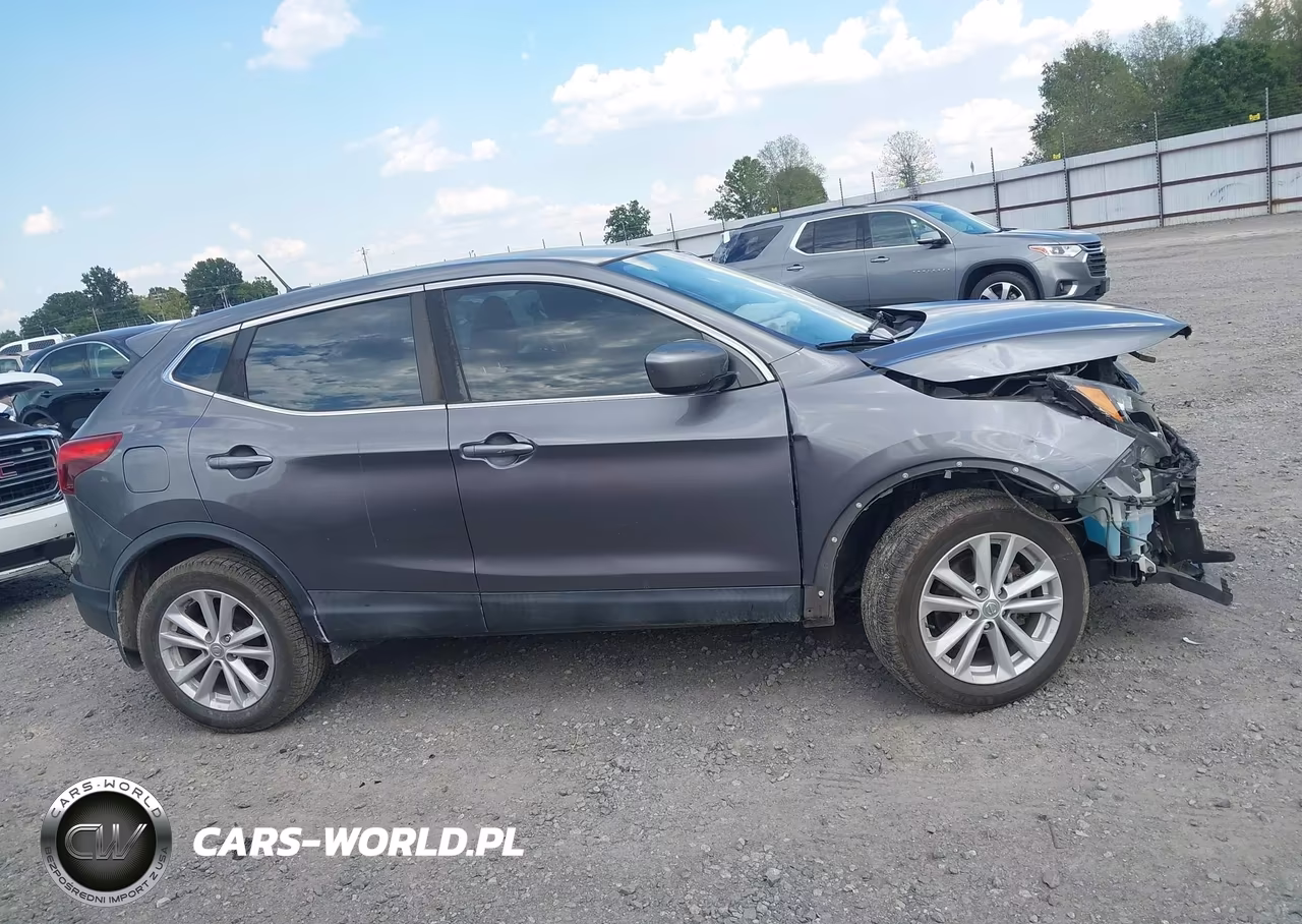 2017 Nissan Rogue Sport S VIN:JN1BJ1CP1HW028633 - 14