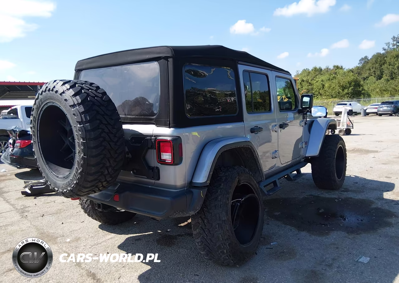 2021 Jeep Wrangler Unlimited Rubicon 4X4 VIN:1C4HJXFG6MW709080 - 4