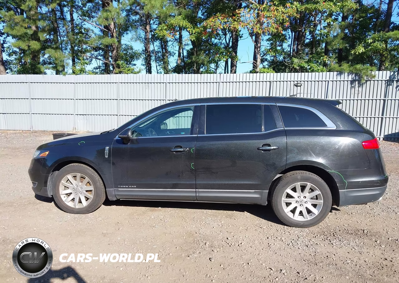 2015 Lincoln Mkt Livery VIN:2LMHJ5NK8FBL00402 - 14