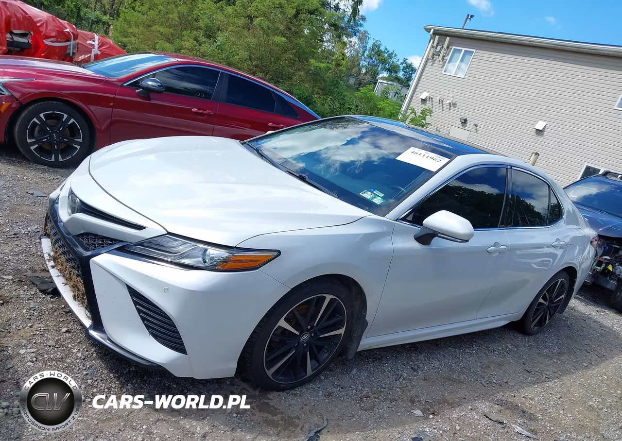 2018 Toyota Camry Xse VIN:4T1B61HK4JU060694 - 14