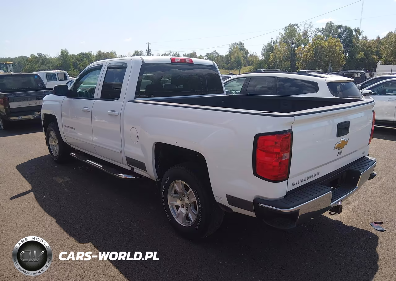 2018 Chevrolet Silverado 1500 1Lt VIN:1GCVKREC4JZ186100 - 3