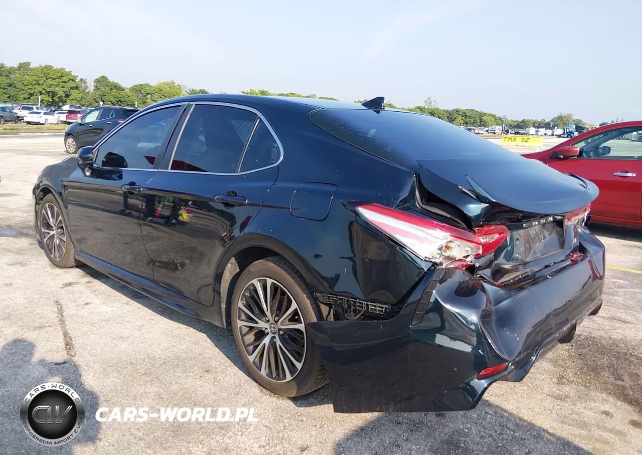2019 Toyota Camry Se VIN:4T1B11HK8KU708456 - 3