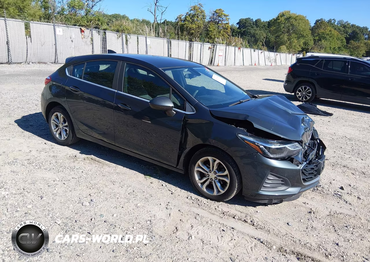 2019 Chevrolet Cruze Lt – zdjęcie 1 z 16