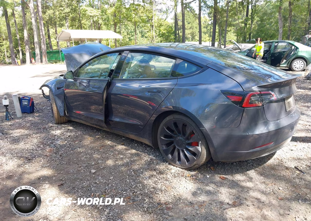 2023 Tesla Model 3 Performance Dual Motor All-Wheel Drive VIN:5YJ3E1EC0PF636145 - 3
