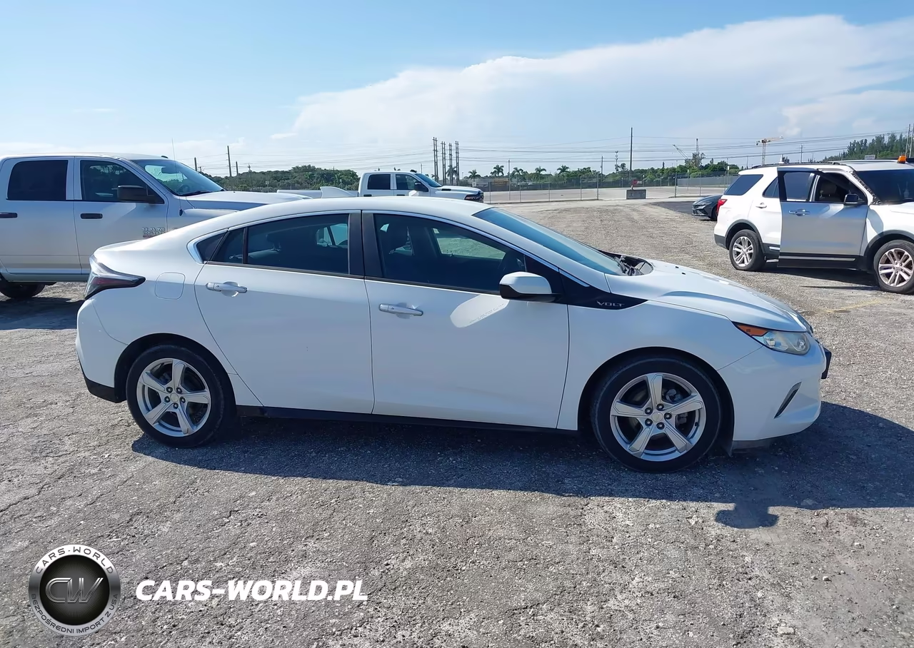 2018 Chevrolet Volt Lt VIN:1G1RA6S52JU149609 - 13