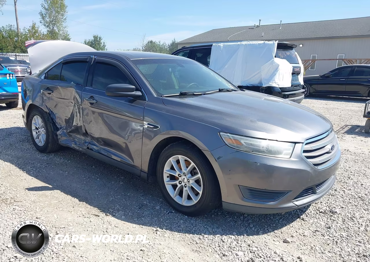 2013 Ford Taurus Se