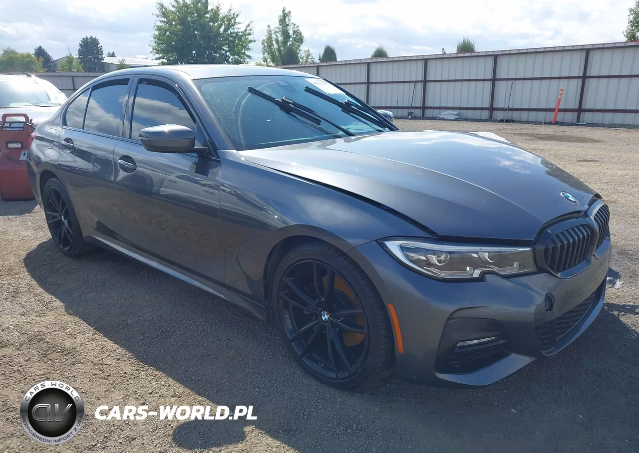2022 BMW 330I xDrive – zdjęcie 1 z 16