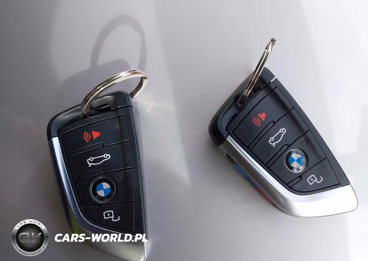 2022 BMW 330I xDrive VIN:WBA5R7C00NFM79490 - 11