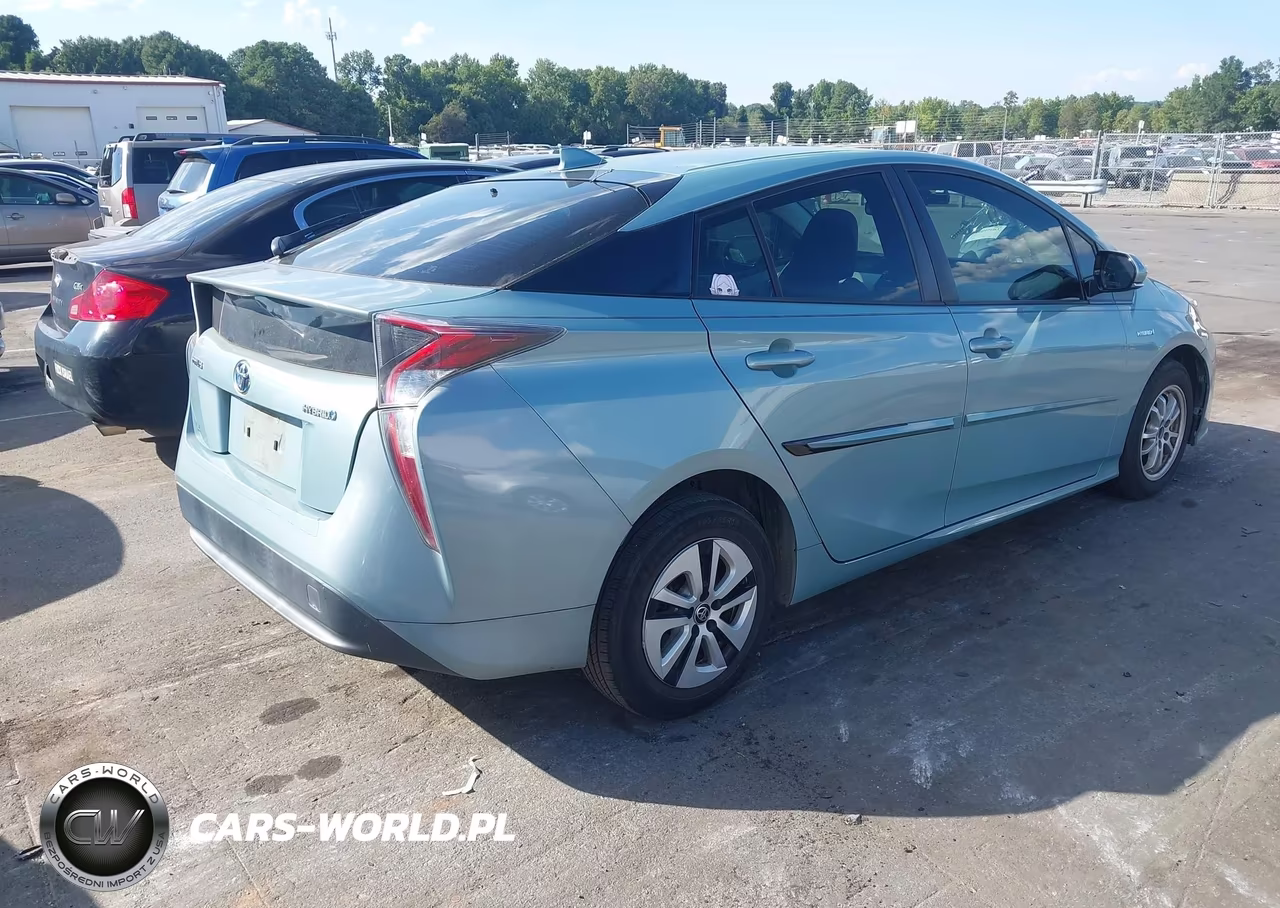 2017 Toyota Prius Three VIN:JTDKARFU1H3030705 - 4
