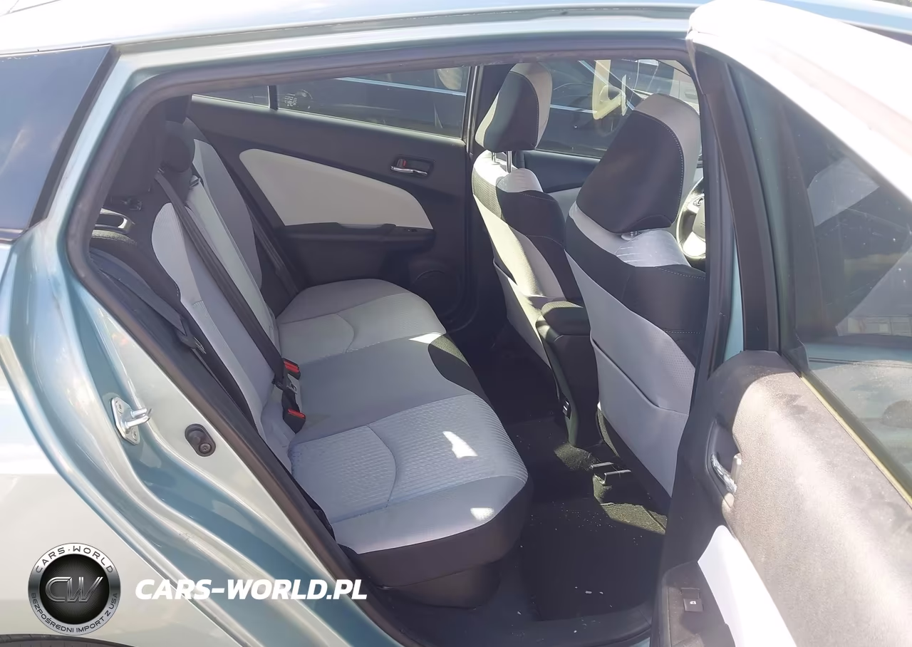 2017 Toyota Prius Three VIN:JTDKARFU1H3030705 - 8