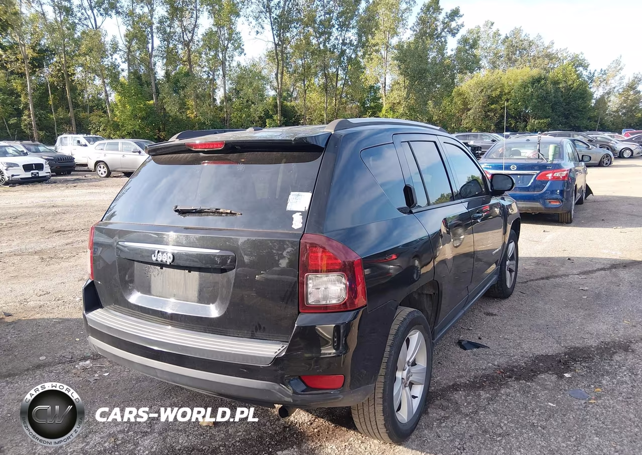 2016 Jeep Compass Sport VIN:1C4NJCBA2GD710062 - 4