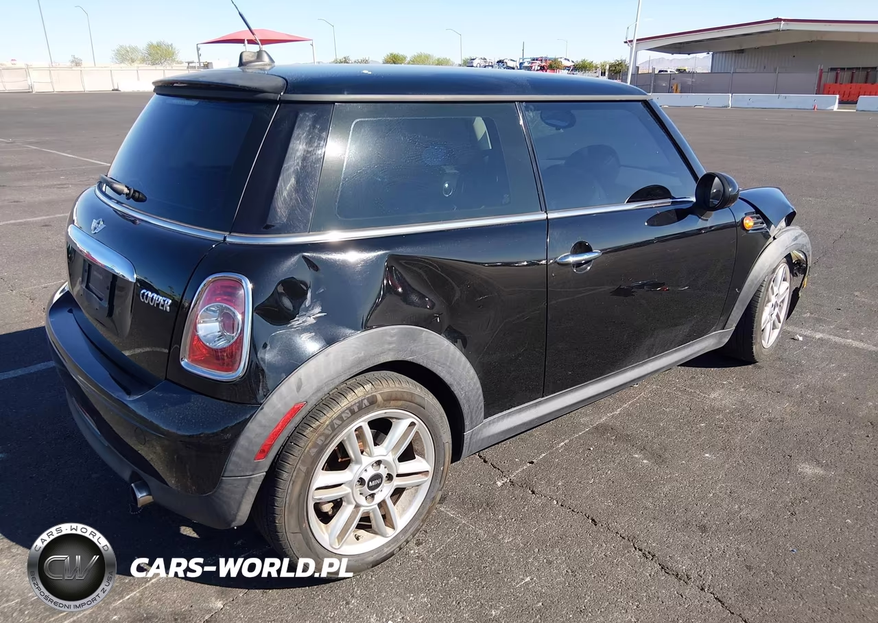 2013 Mini Hardtop Cooper VIN:WMWSU3C5XDT679850 - 4