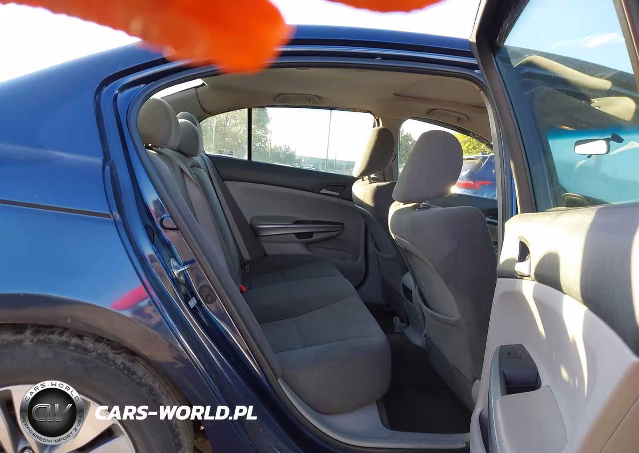 2010 Honda Accord 2.4 Ex VIN:1HGCP2F71AA066465 - 8