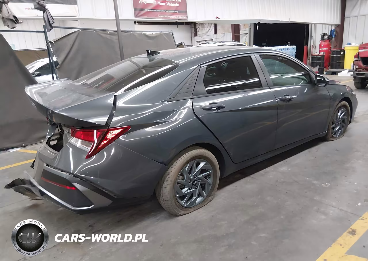 2024 Hyundai Elantra Sel VIN:KMHLM4DG6RU684120 - 4