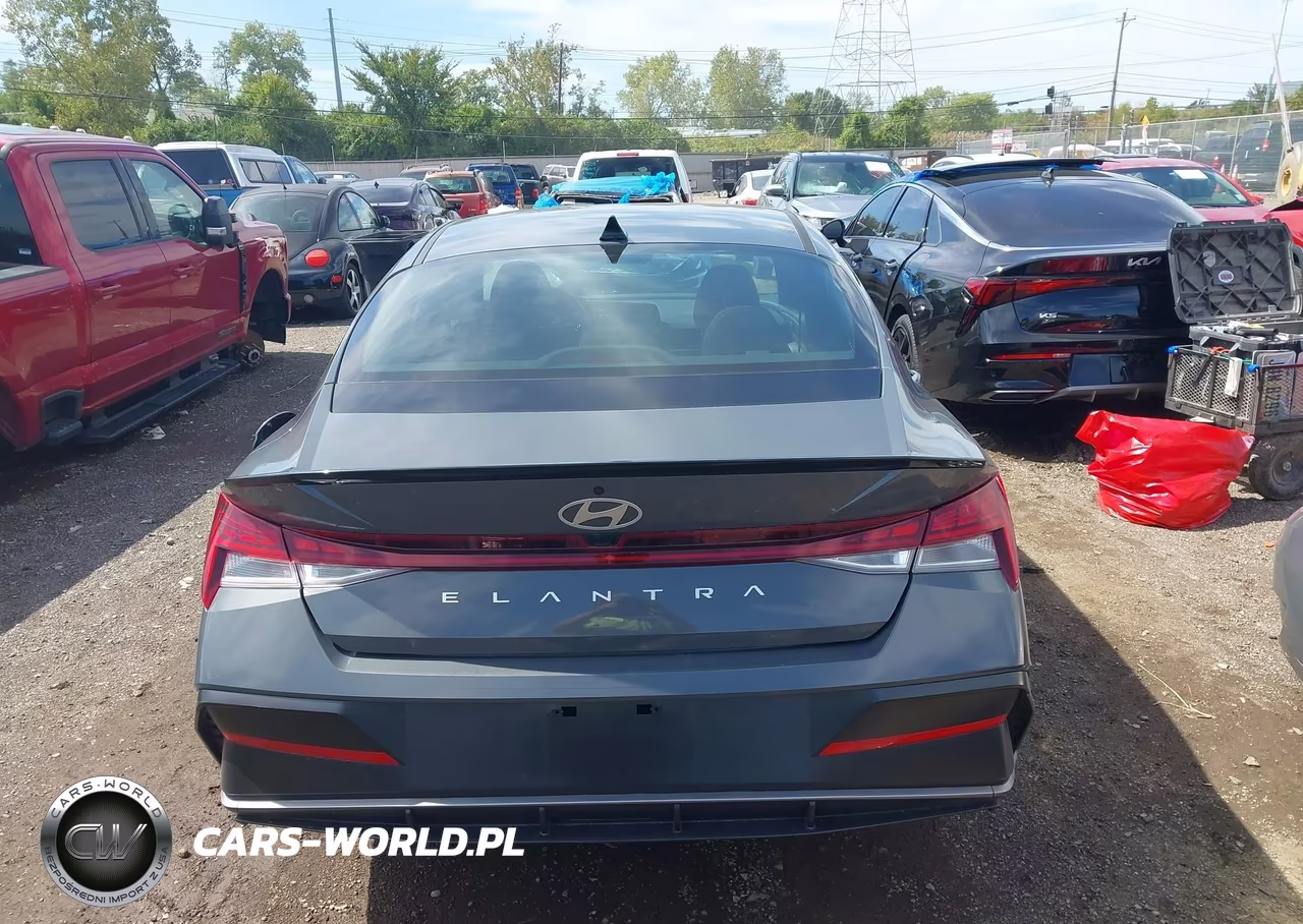 2026 Hyundai Elantra Sel Sport Premium VIN:KMHLS4DG7TU209587 - 16