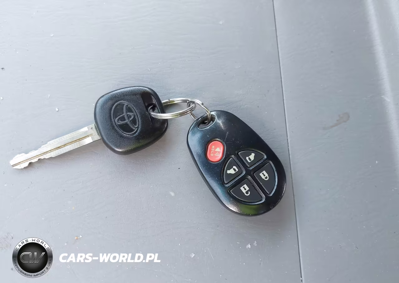 2009 Toyota Sienna Le VIN:5TDZK23C09S248049 - 11