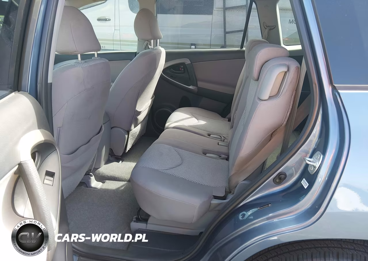 2007 Toyota Rav4 VIN:JTMZD33V476045843 - 8