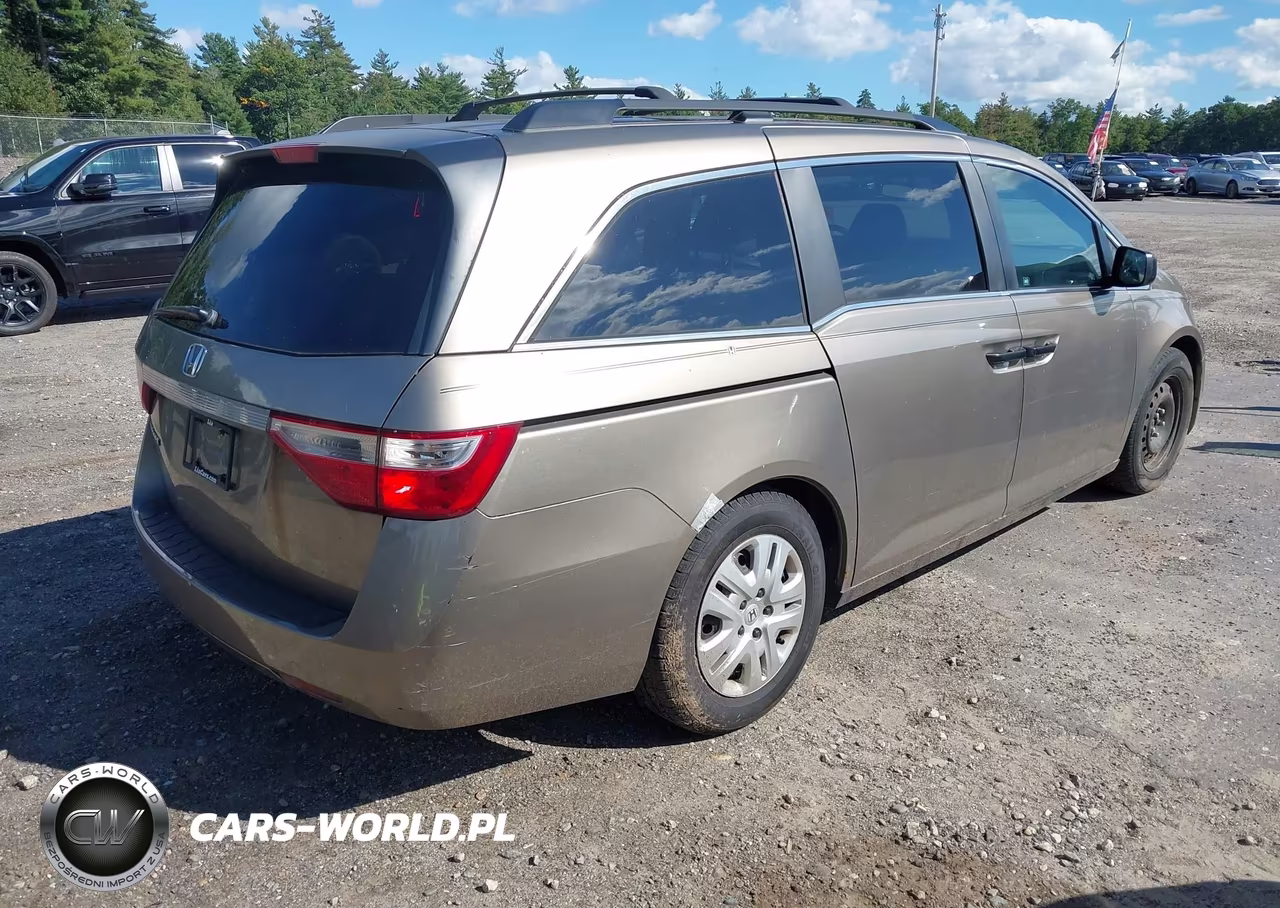 2012 Honda Odyssey Lx VIN:5FNRL5H2XCB054316 - 4