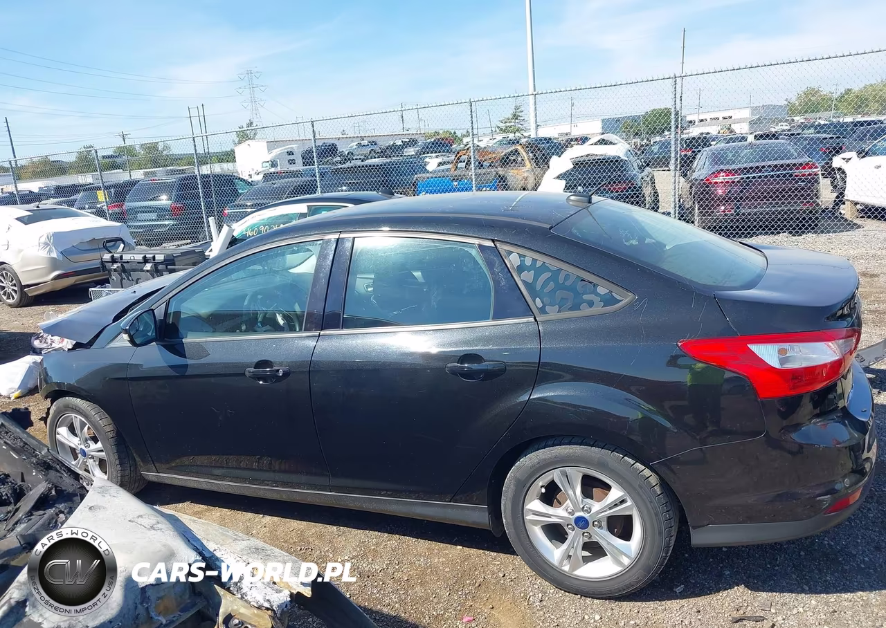 2014 Ford Focus Se VIN:1FADP3F22EL347526 - 14