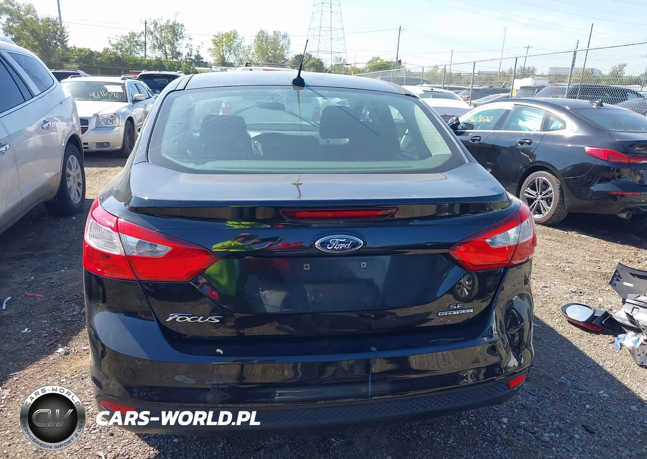 2014 Ford Focus Se VIN:1FADP3F22EL347526 - 16