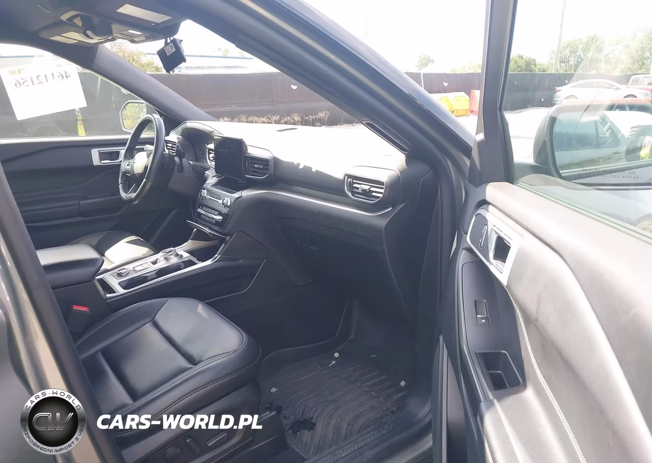 2020 Ford Explorer Xlt VIN:1FMSK8DHXLGC26457 - 5