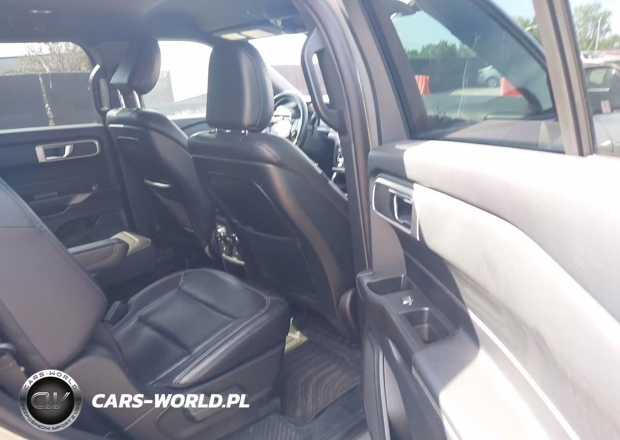 2020 Ford Explorer Xlt VIN:1FMSK8DHXLGC26457 - 8