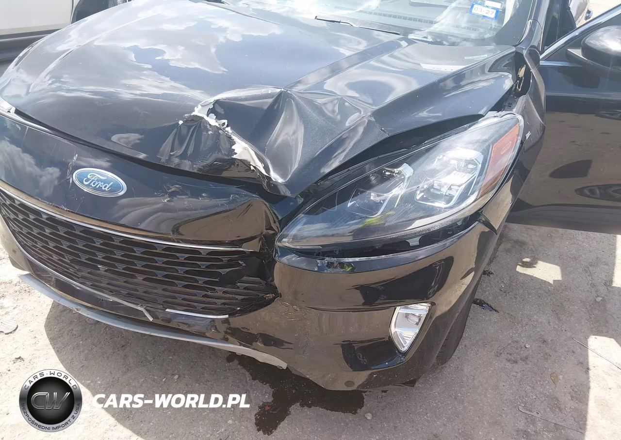 2020 Ford Escape Titanium VIN:1FMCU9J98LUB18129 - 6
