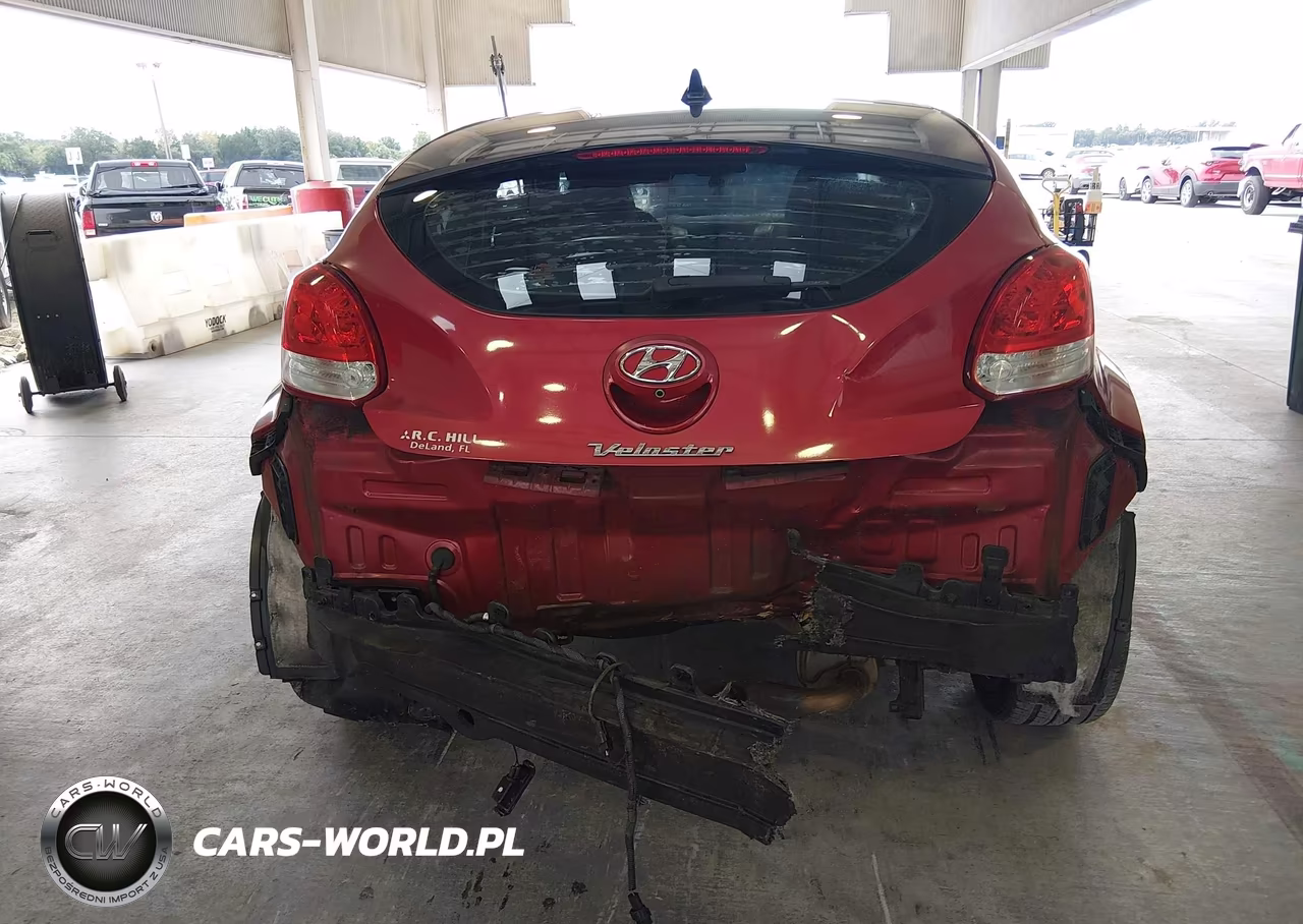 2017 Hyundai Veloster Value Edition VIN:KMHTC6AD4HU317319 - 16
