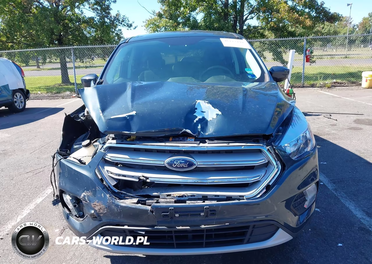 2019 Ford Escape Se VIN:1FMCU9GD2KUA10017 - 6