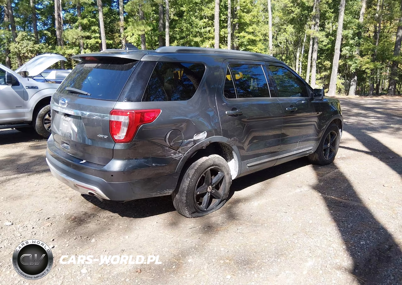 2016 Ford Explorer Xlt VIN:1FM5K8D81GGA22018 - 4