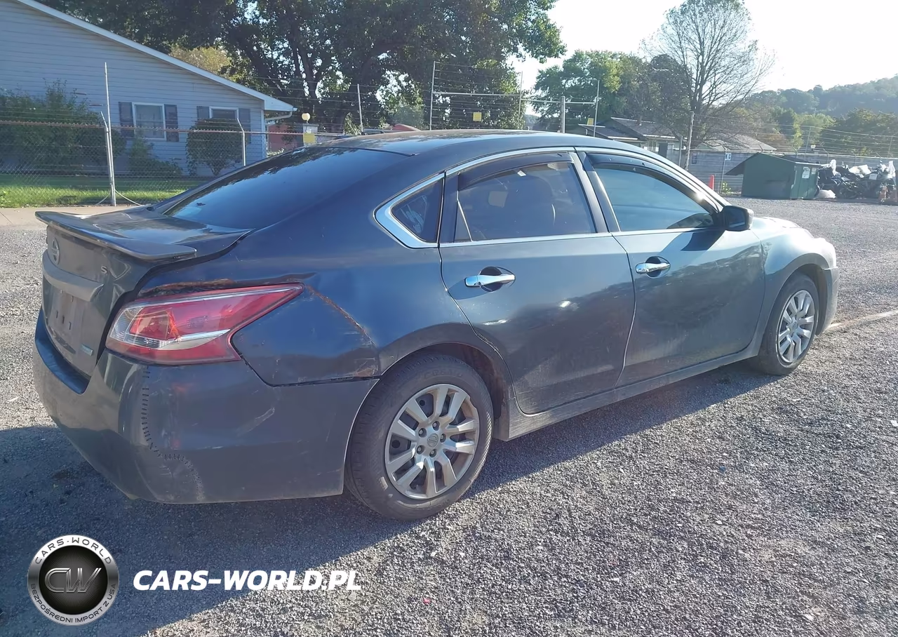 2013 Nissan Altima 2.5 S VIN:1N4AL3APXDC233449 - 4