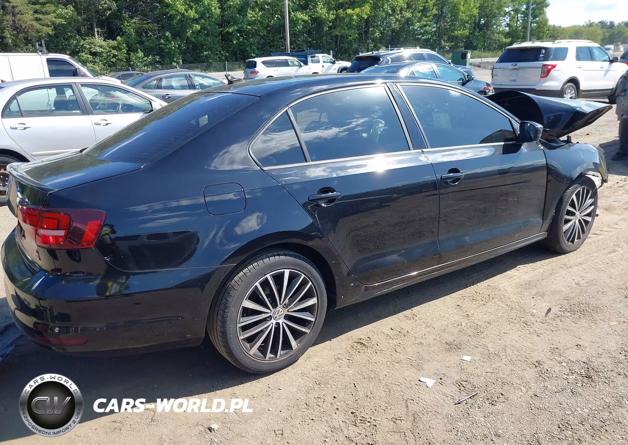 2016 Volkswagen Jetta 1.8T Sport VIN:3VWD17AJ8GM234678 - 4