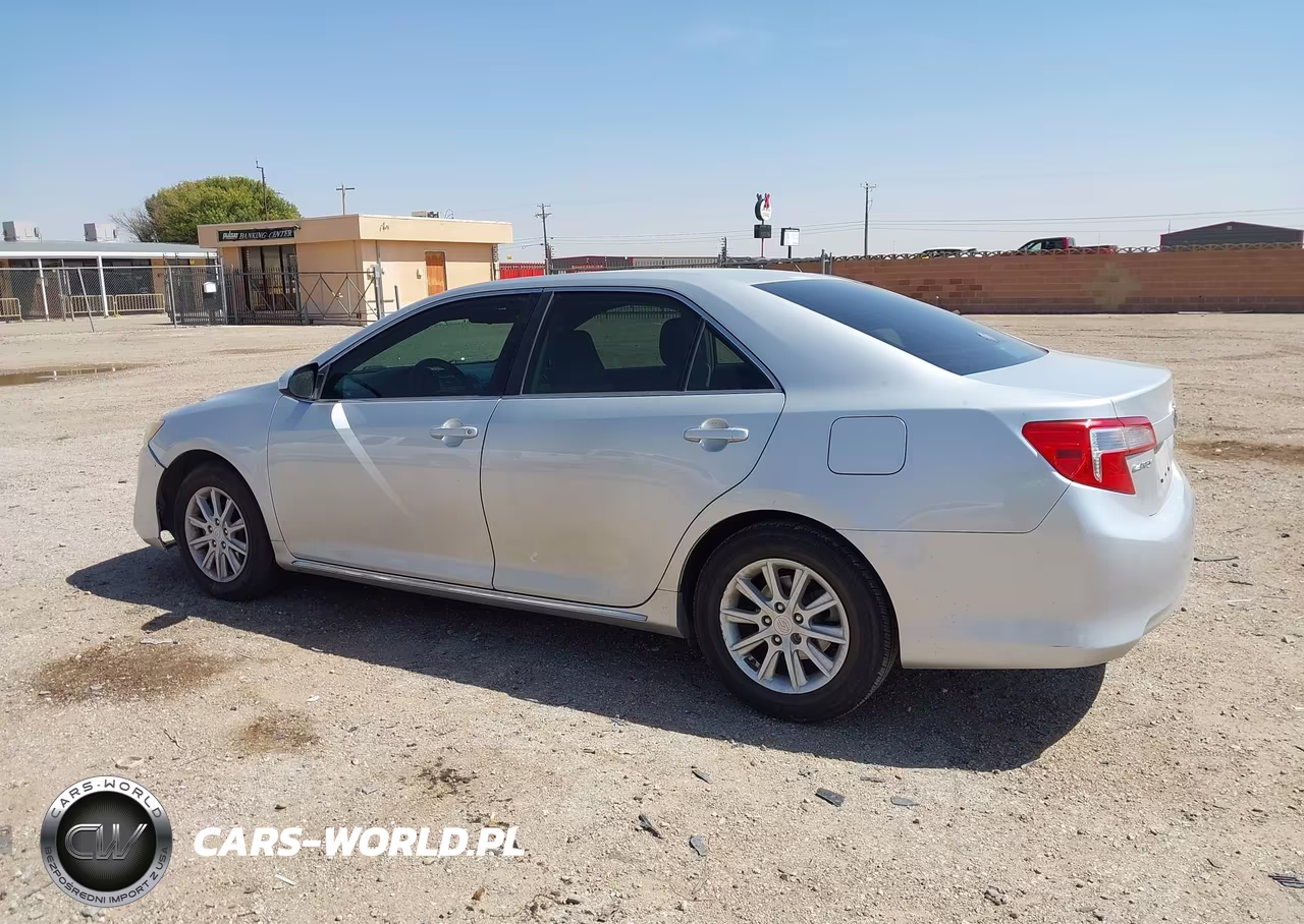 2012 Toyota Camry Le VIN:4T1BF1FK7CU069850 - 15