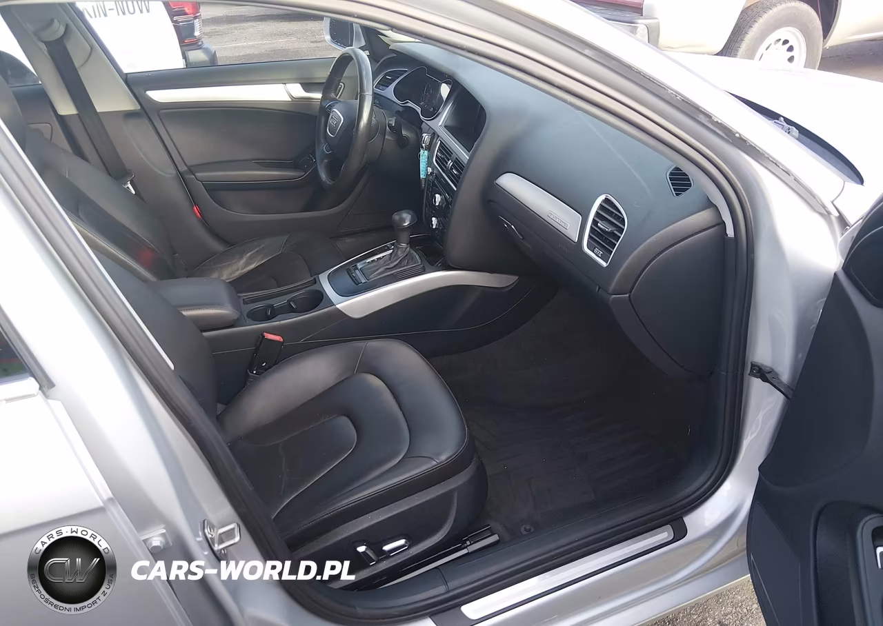 2013 Audi A4 Premium VIN:WAUBFAFLXDN035164 - 5