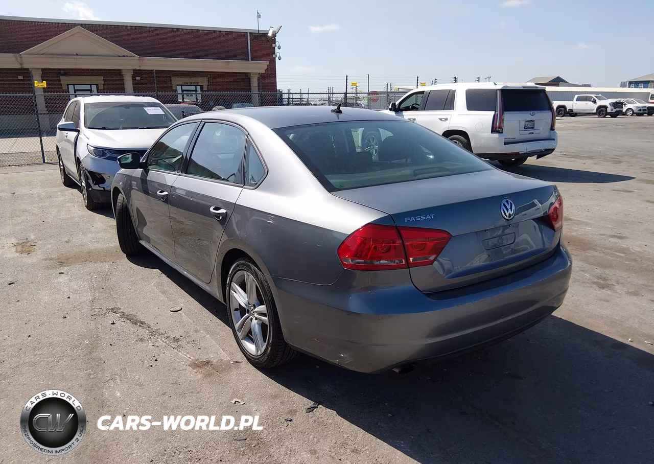 2015 Volkswagen Passat 1.8T S VIN:1VWAT7A32FC062436 - 3