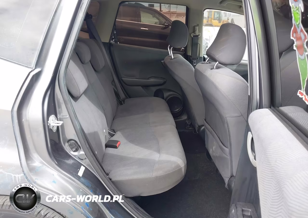 2013 Honda Fit VIN:JHMGE8H31DC026574 - 8