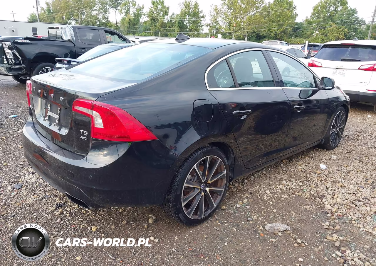 2016 Volvo S60 T5 Premier VIN:YV1612TKXG2391151 - 4