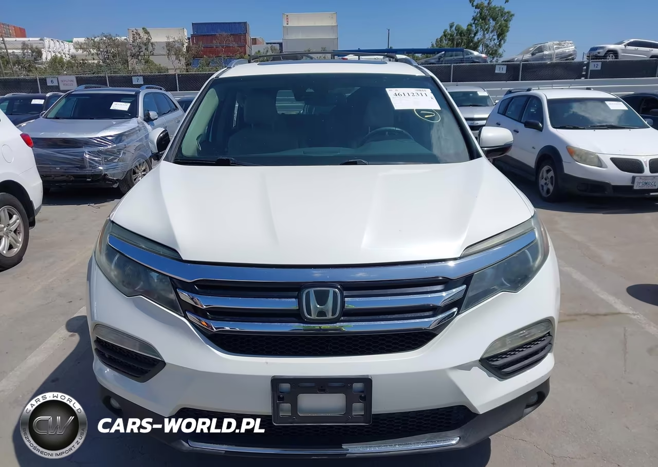 2016 Honda Pilot Touring VIN:5FNYF6H9XGB127860 - 12