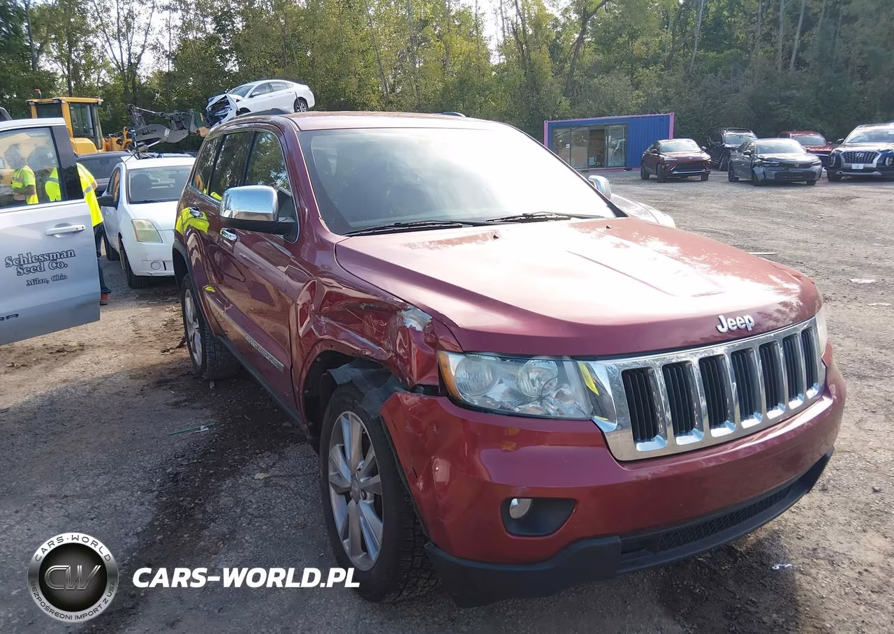 2013 Jeep Grand Cherokee Laredo – zdjęcie 1 z 15