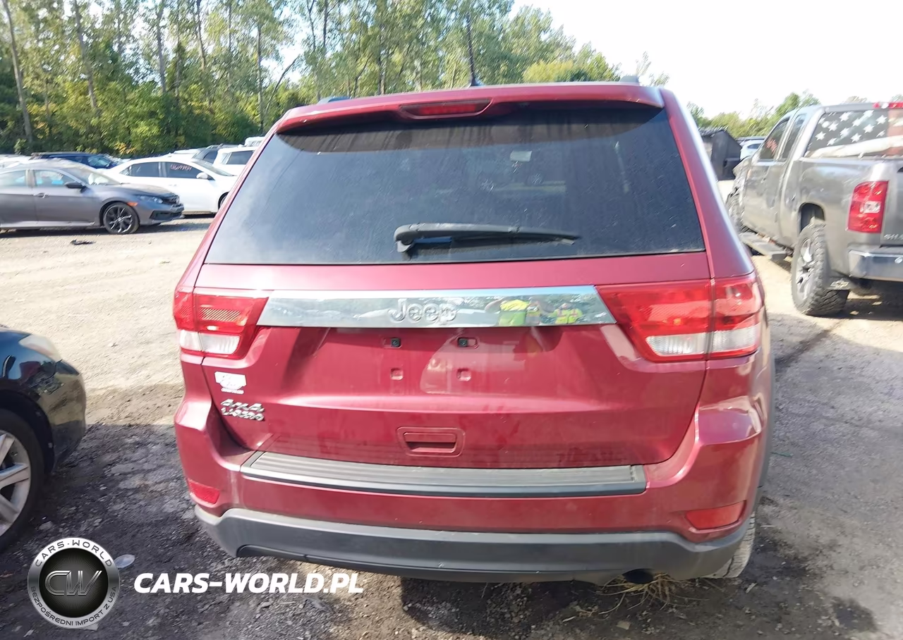 2013 Jeep Grand Cherokee Laredo VIN:1C4RJFAG1DC506587 - 15