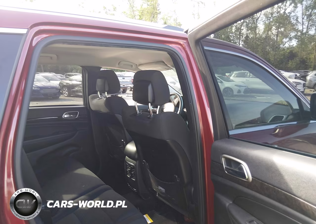 2013 Jeep Grand Cherokee Laredo VIN:1C4RJFAG1DC506587 - 8
