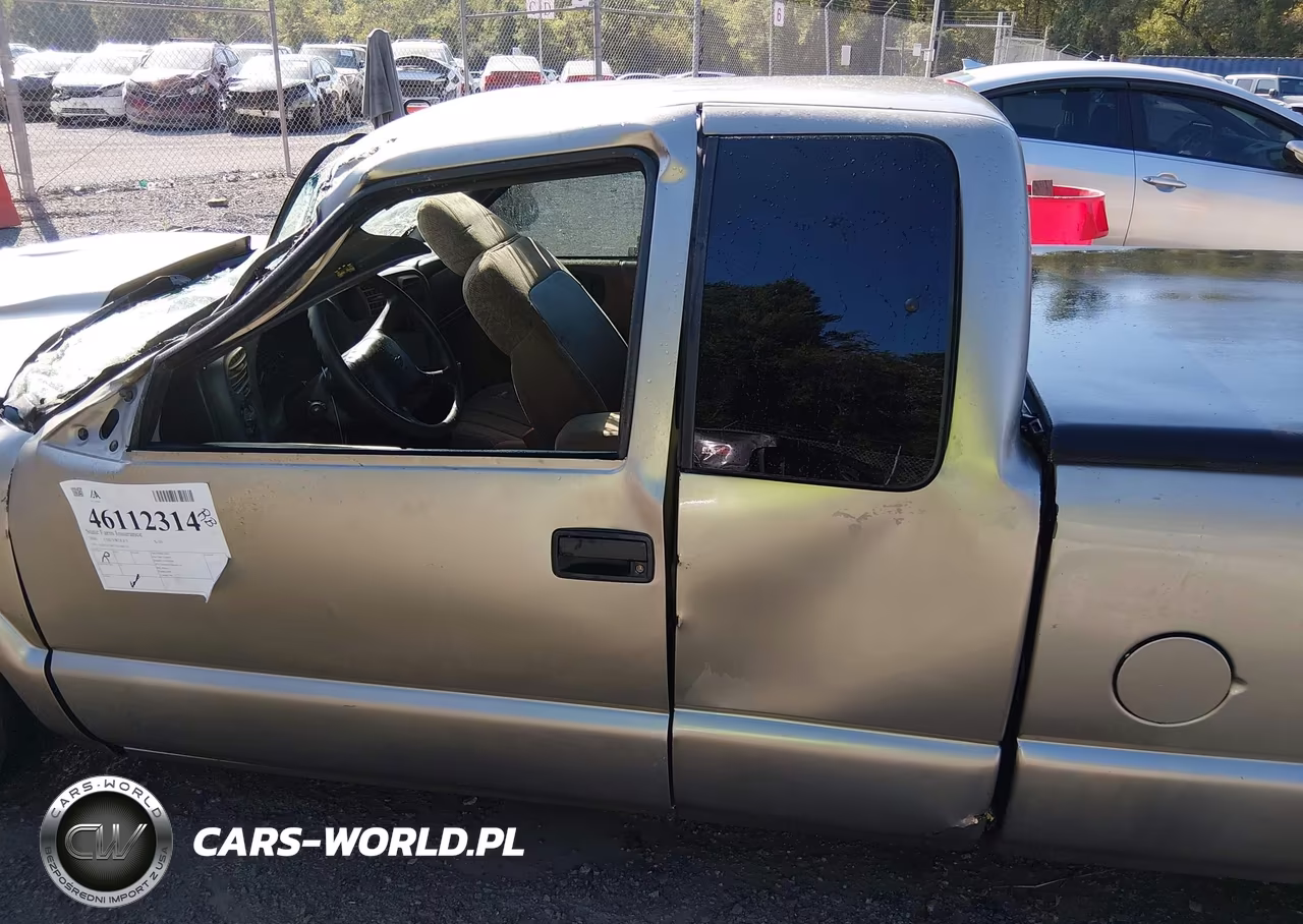 2000 Chevrolet S-10 Ls VIN:1GCCS19W3YK300216 - 18