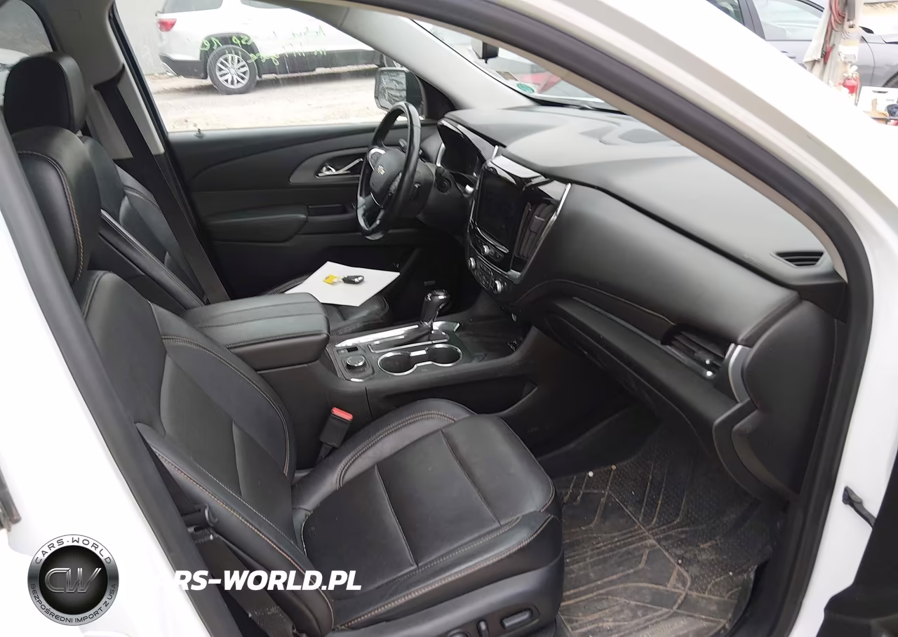 2019 Chevrolet Traverse Premier VIN:1GNEVKKW0KJ124858 - 5