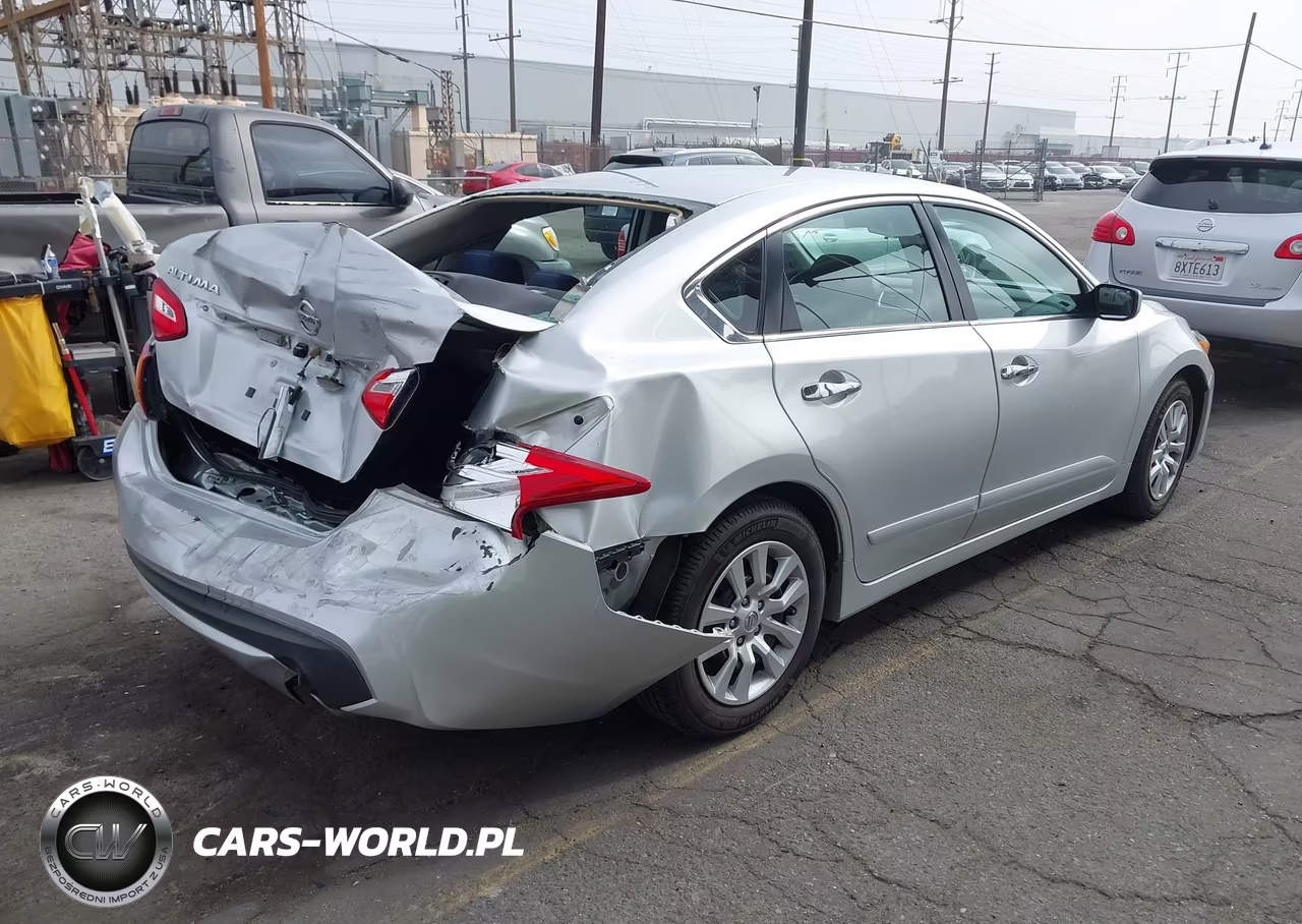 2016 Nissan Altima 2.5 S VIN:1N4AL3AP6GC138245 - 4