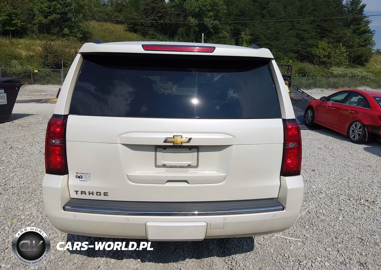 2015 Chevrolet Tahoe Ltz VIN:1GNSKCKC8FR117896 - 16