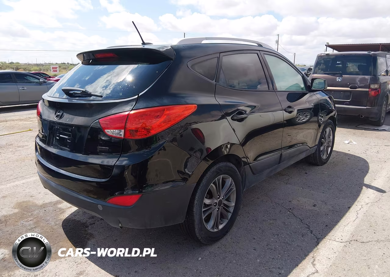 2015 Hyundai Tucson Se VIN:KM8JUCAG0FU061156 - 4