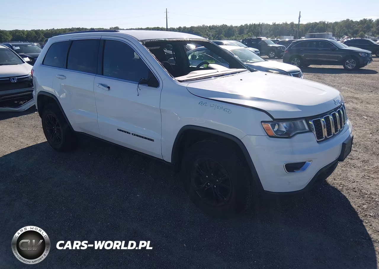 2017 Jeep Grand Cherokee Laredo 4X4 VIN:1C4RJFAG0HC773161 - 1