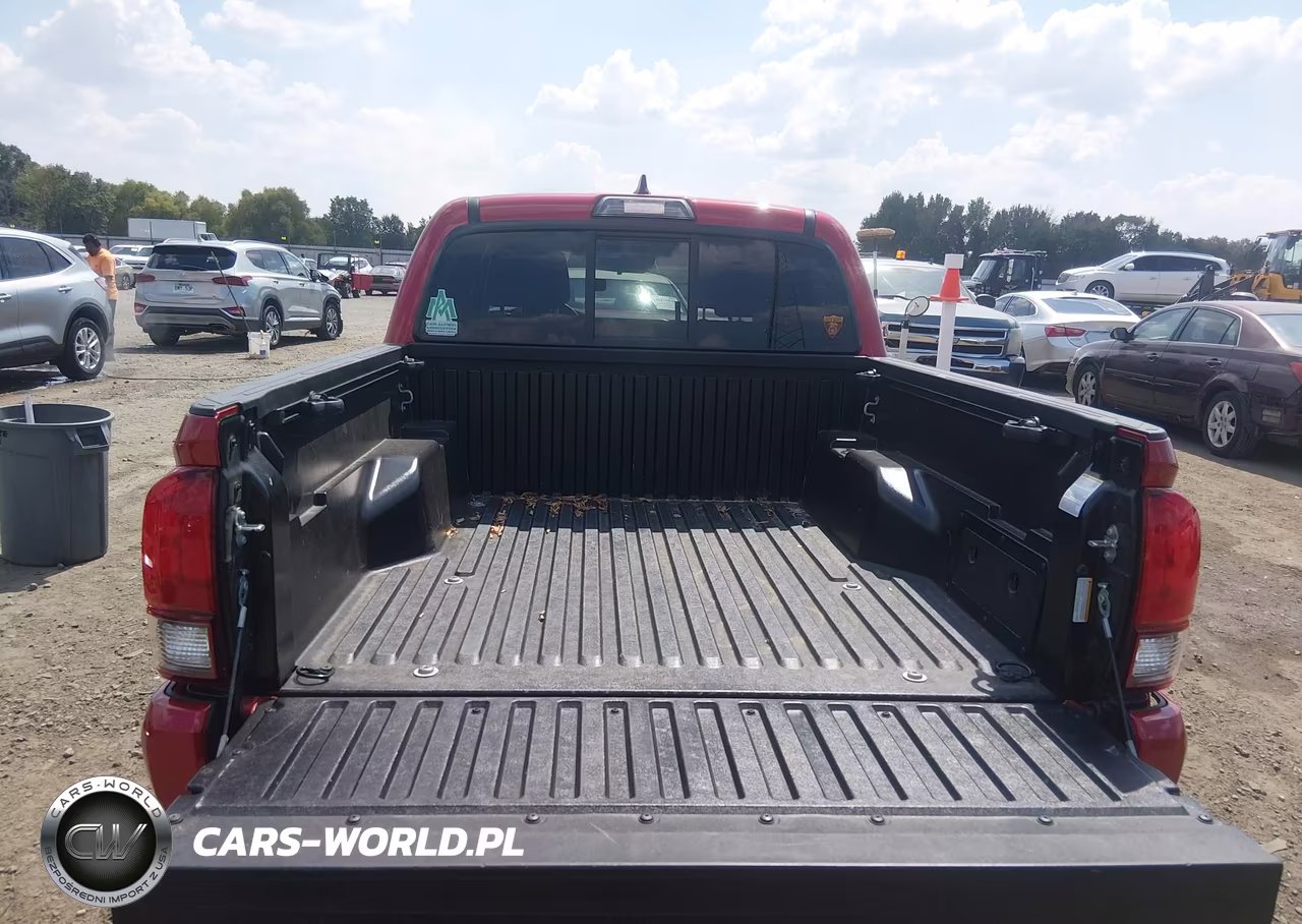 2019 Toyota Tacoma Sr VIN:5TFAX5GNXKX150920 - 18